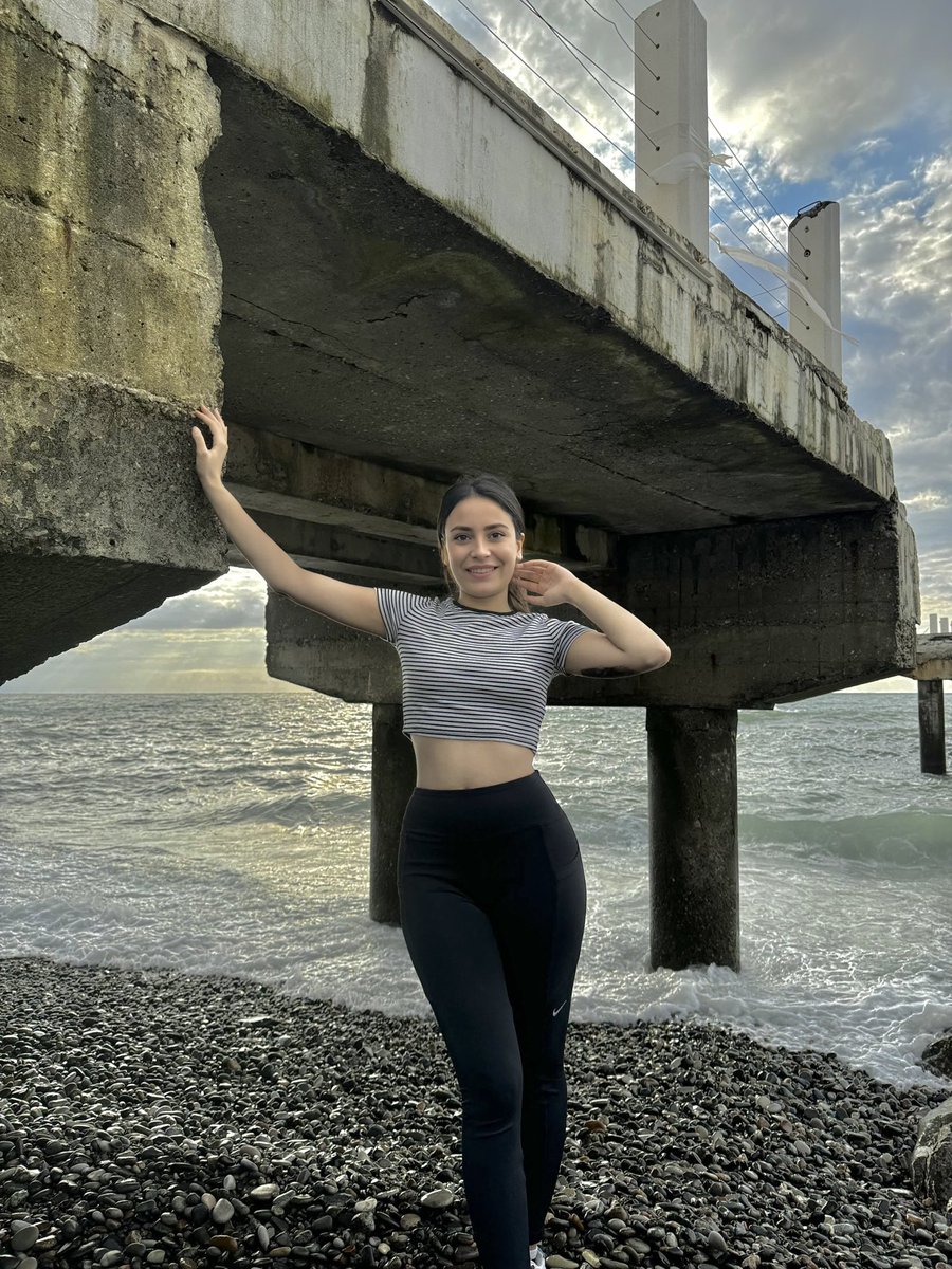 Güresen Aşkı Hissettiğimiz An Bayan Escort Gülce