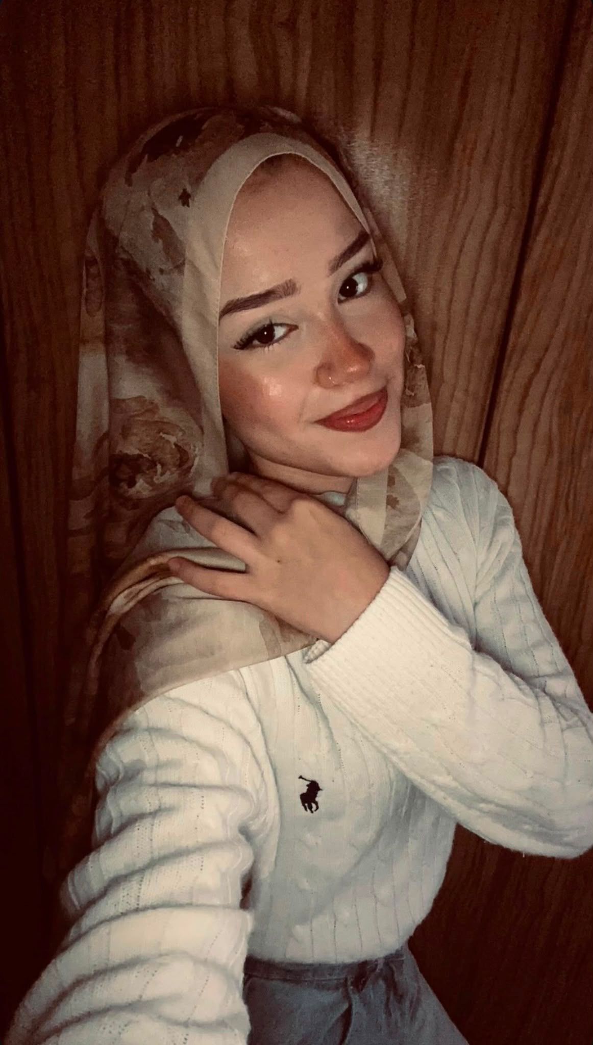 Yukarıkumlu Başarıyı Gören Kadın Escort Kayra