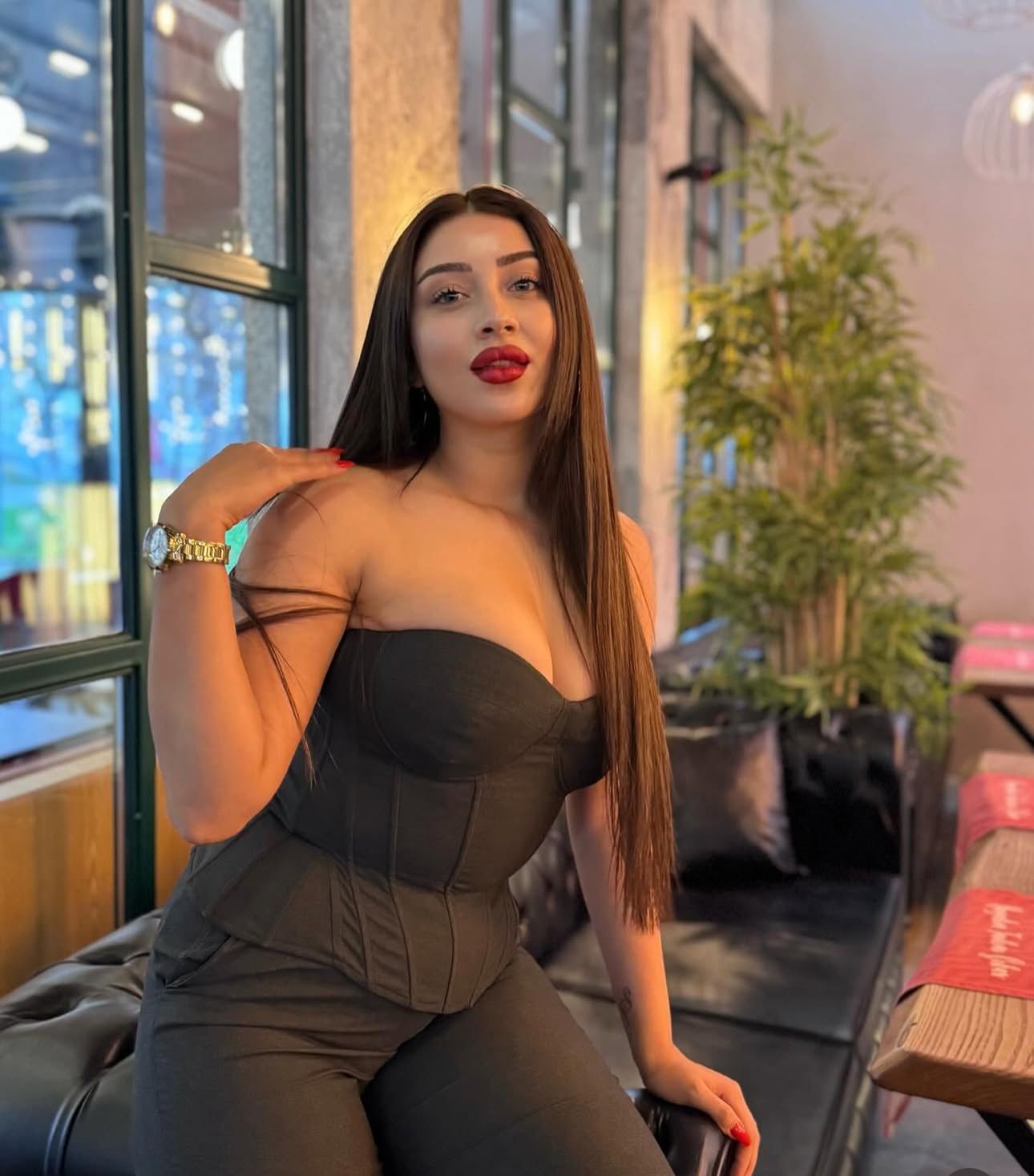Tandırlı Profesyonel Partner Bayan Escort Handan
